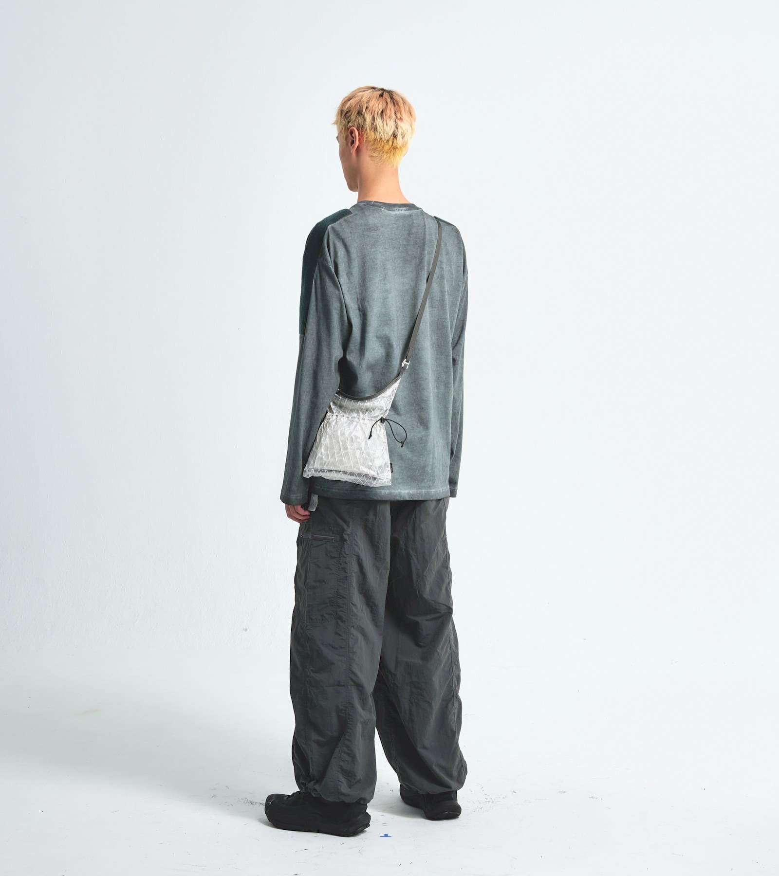 AW26 PLUTO 1L UX10 GW002_x