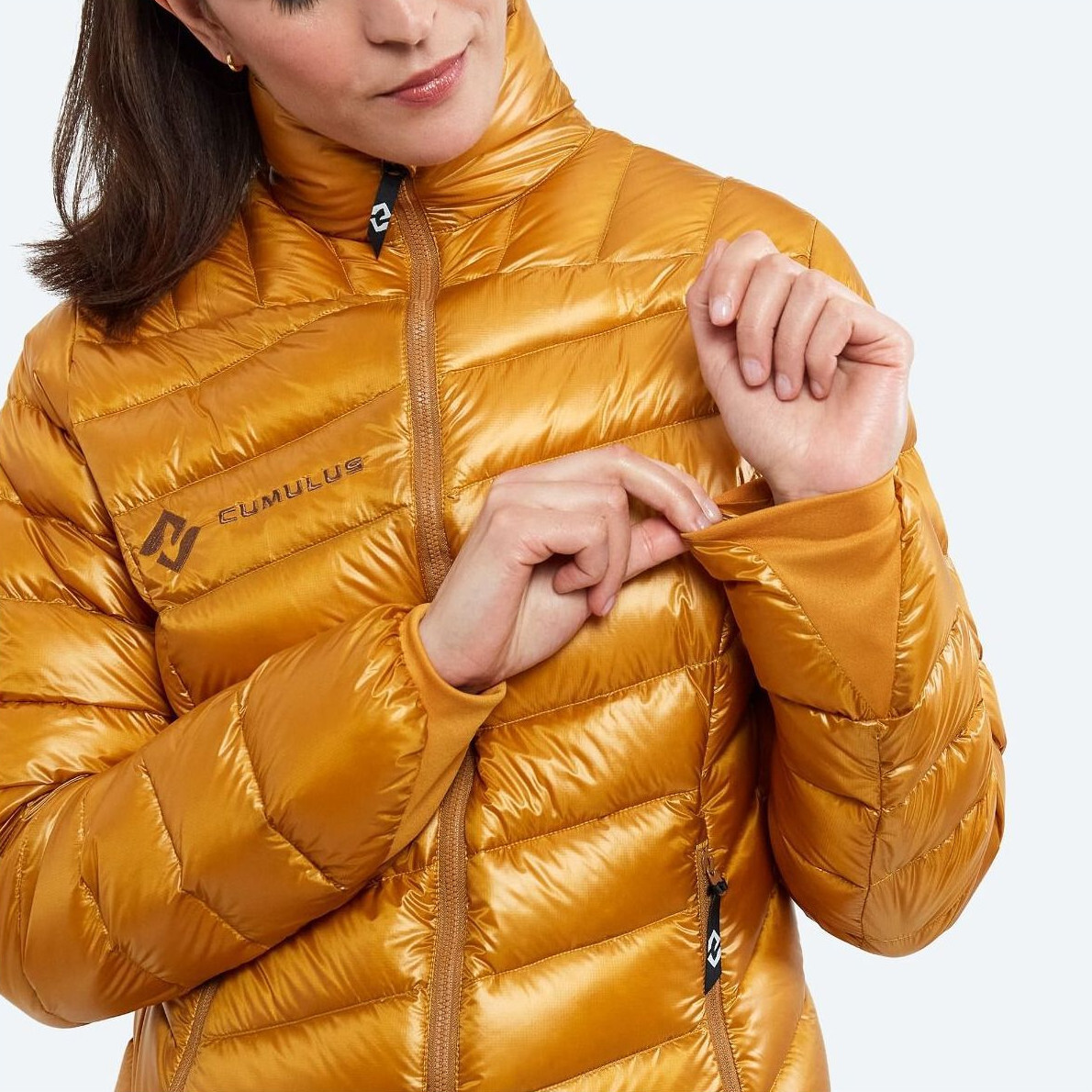 cumulus_woman_down_jacket_acomay_lady_07_inca_gold_cuffs_19334