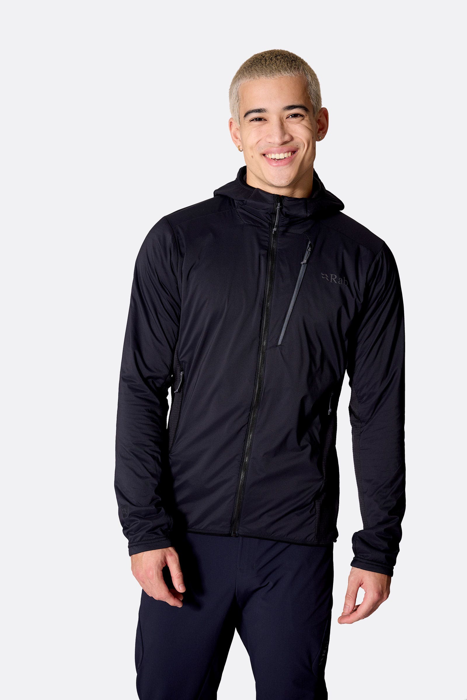 ascendor_summit_hoody_black_qfg_56_blk_model_front2