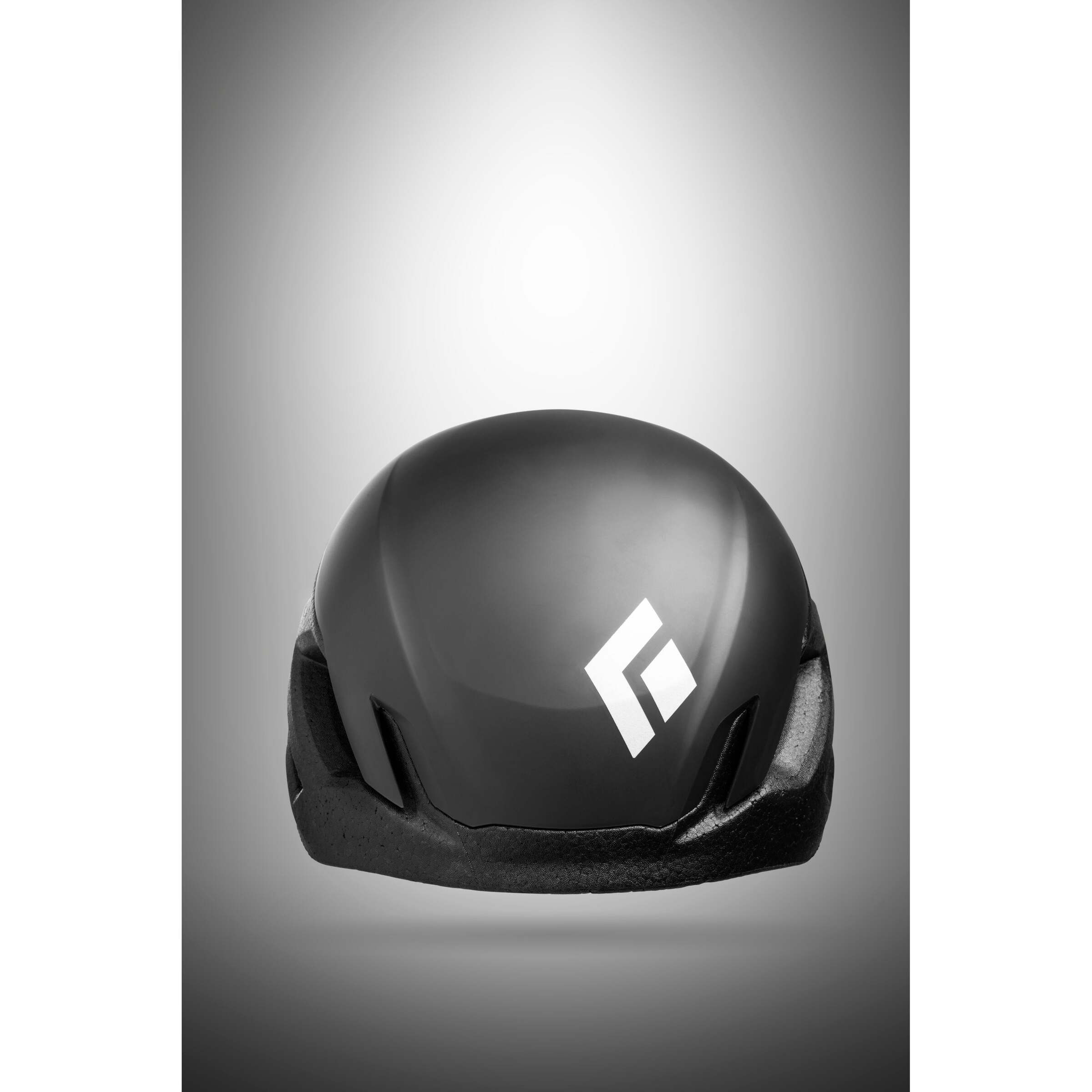 620218_0002_VISIONHELMET-MIPS_Black_DETAIL3_70a27cc1-5093-469d-9591-64029434e3a6