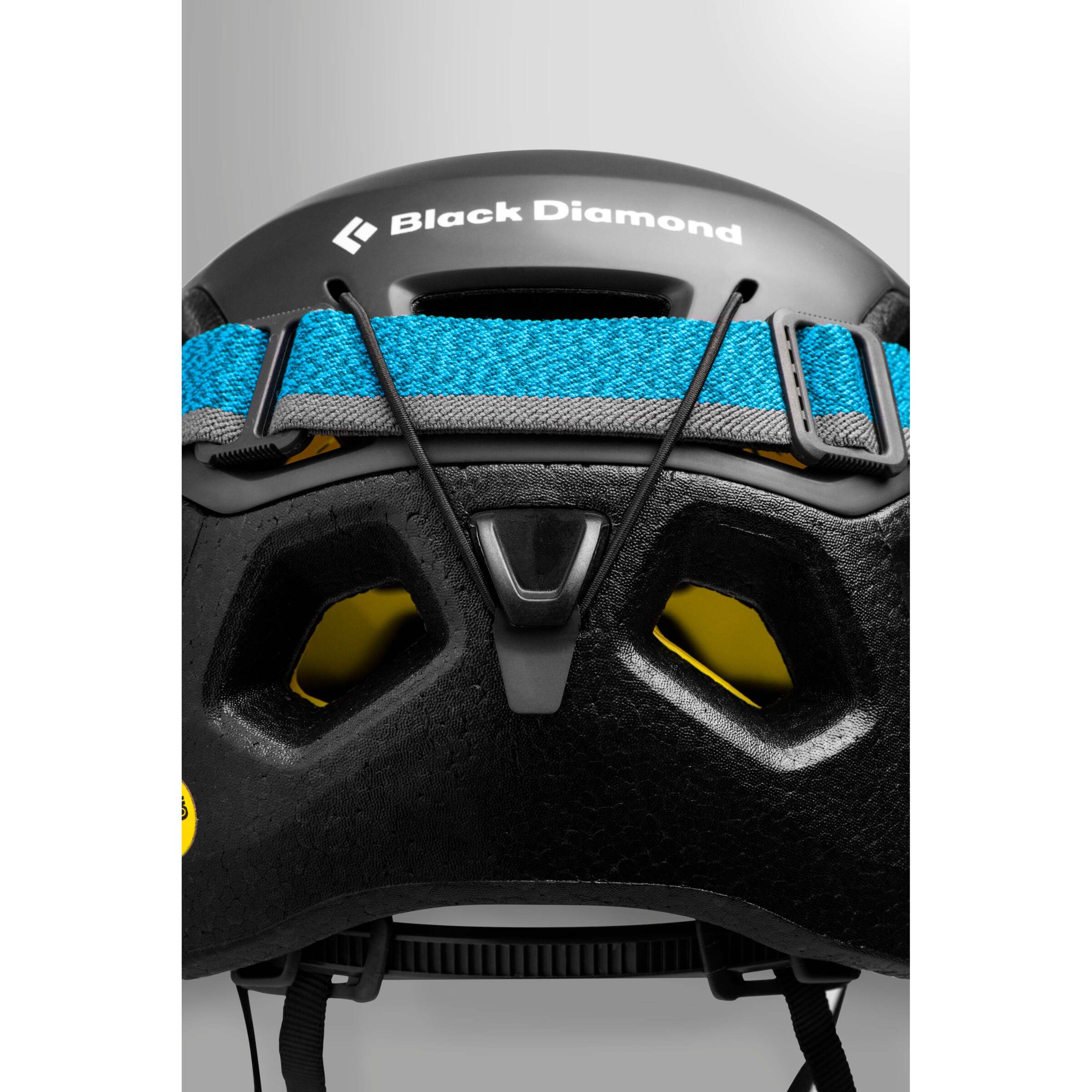 620218_0002_VISIONHELMET-MIPS_Black_DETAIL2