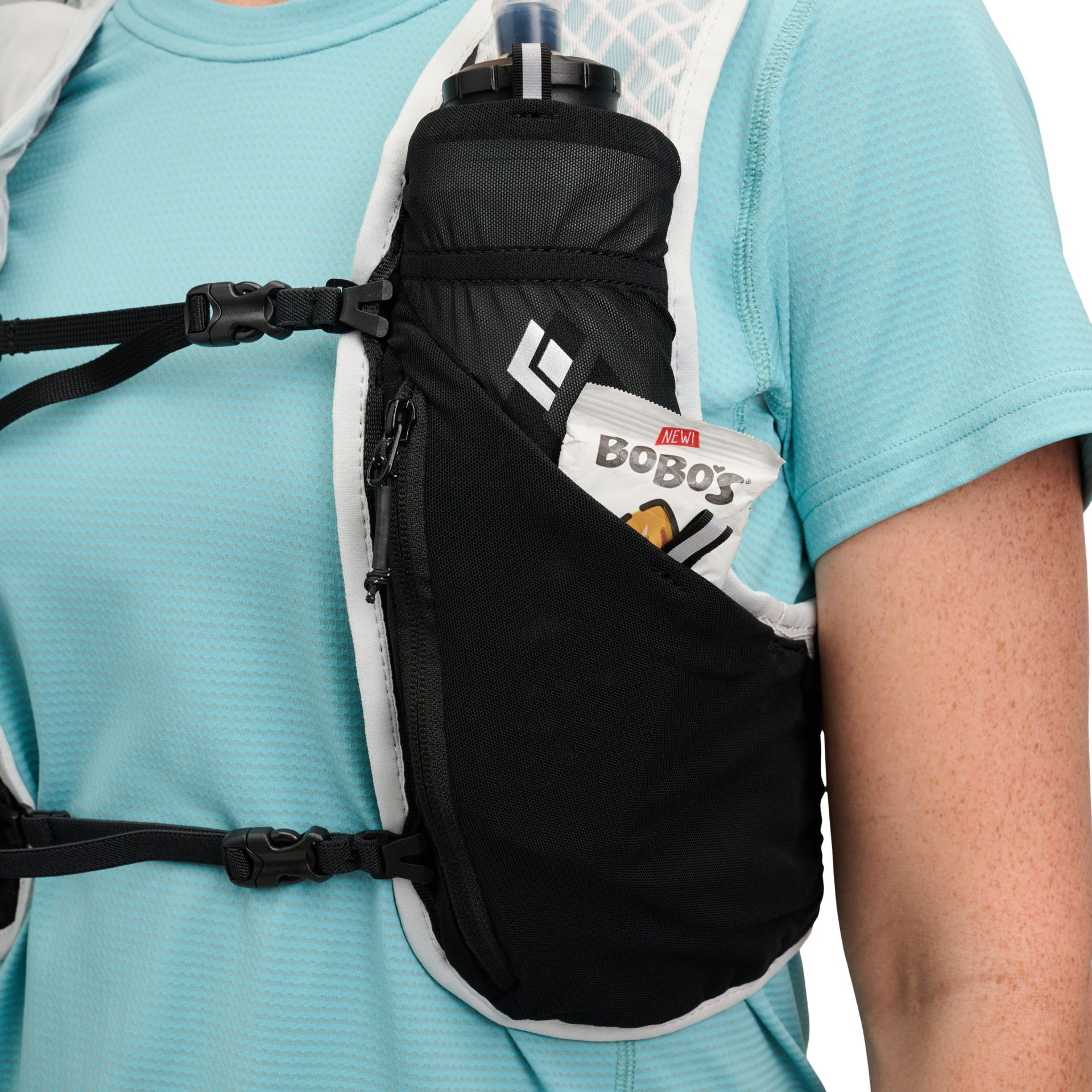 681352_1000_Distance_6_Hydration_Vest_Alloy_09_x