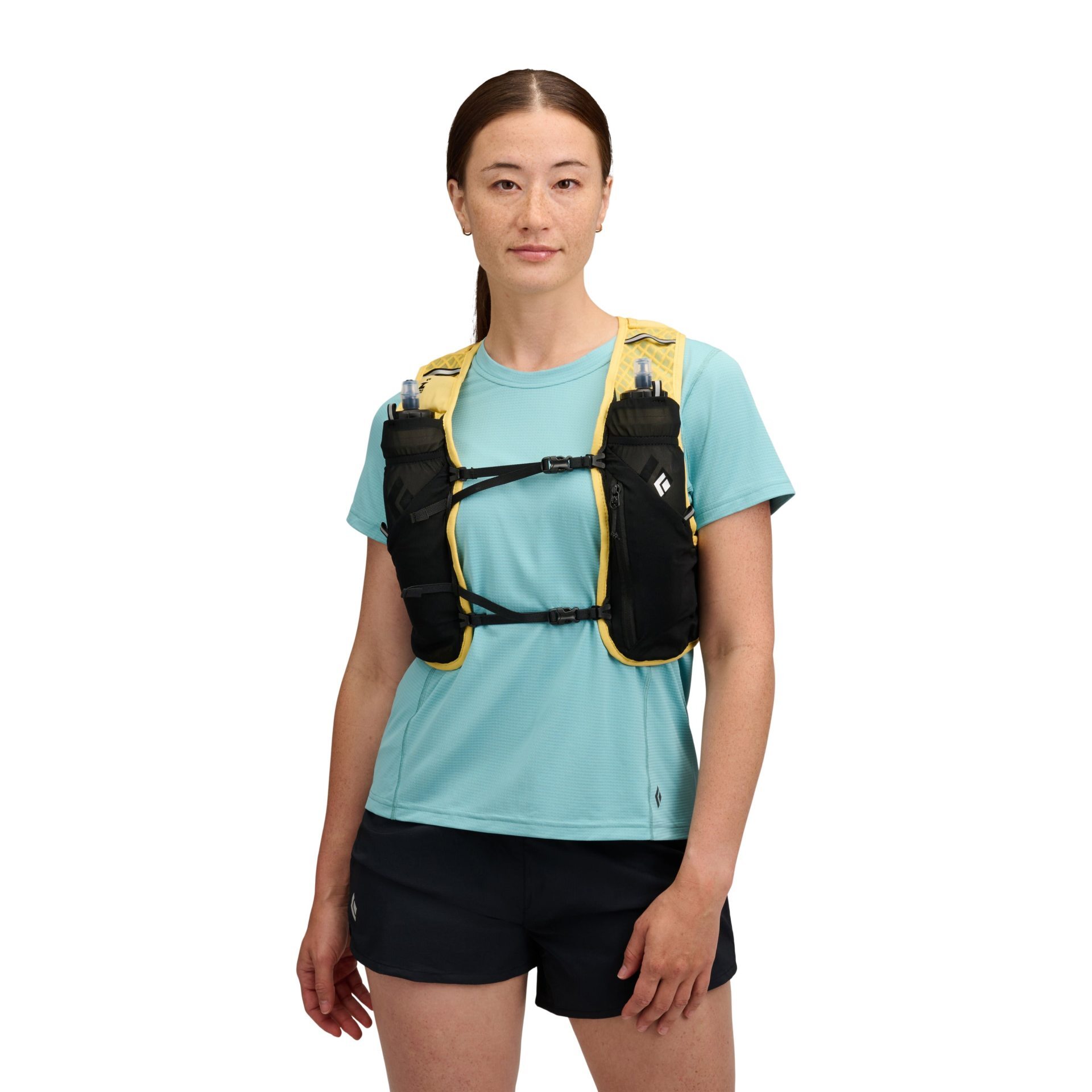681352_7024_Distance_6_Hydration_Vest_Ochre_03_x