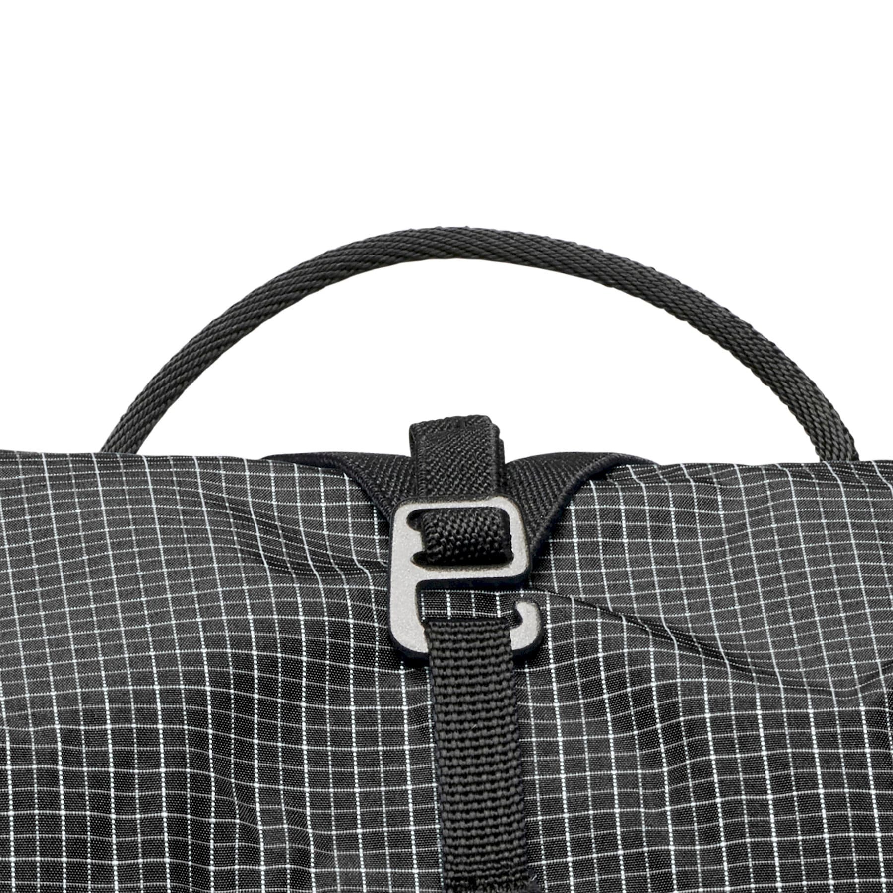 681354_0002_W_Distance_8_Backpack_Black_08_x