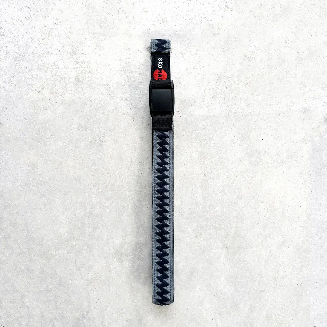 I40k09Ful4Vv_BELTBLUE