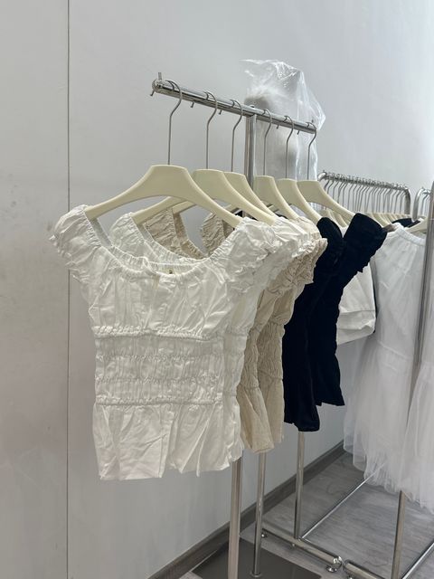image_picker_0A50A4A8-441C-4715-AA34-F16A86F4C416-15955-00000480CECD4CCB