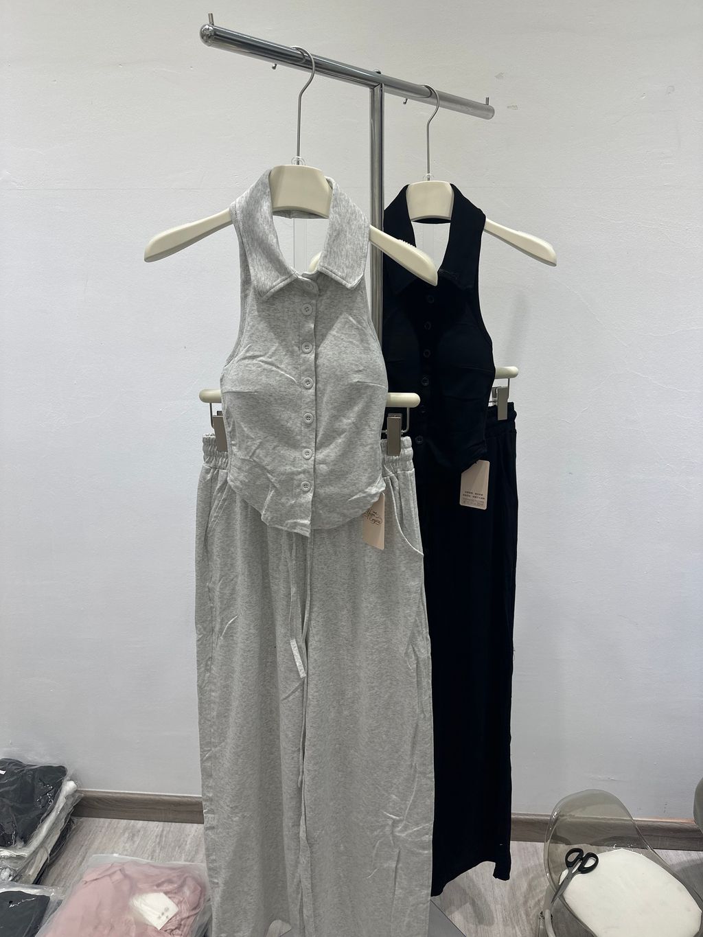 image_picker_98A3EEBB-F45B-43B8-B056-F861B428CB4F-19155-0000067814DDAC4A