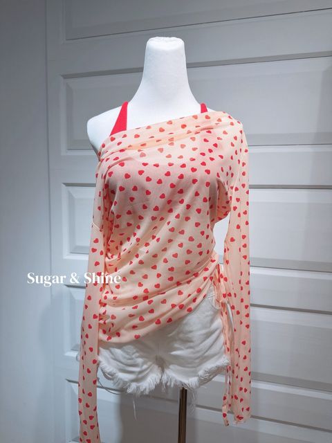 LINE_ALBUM_上衣_260608_1