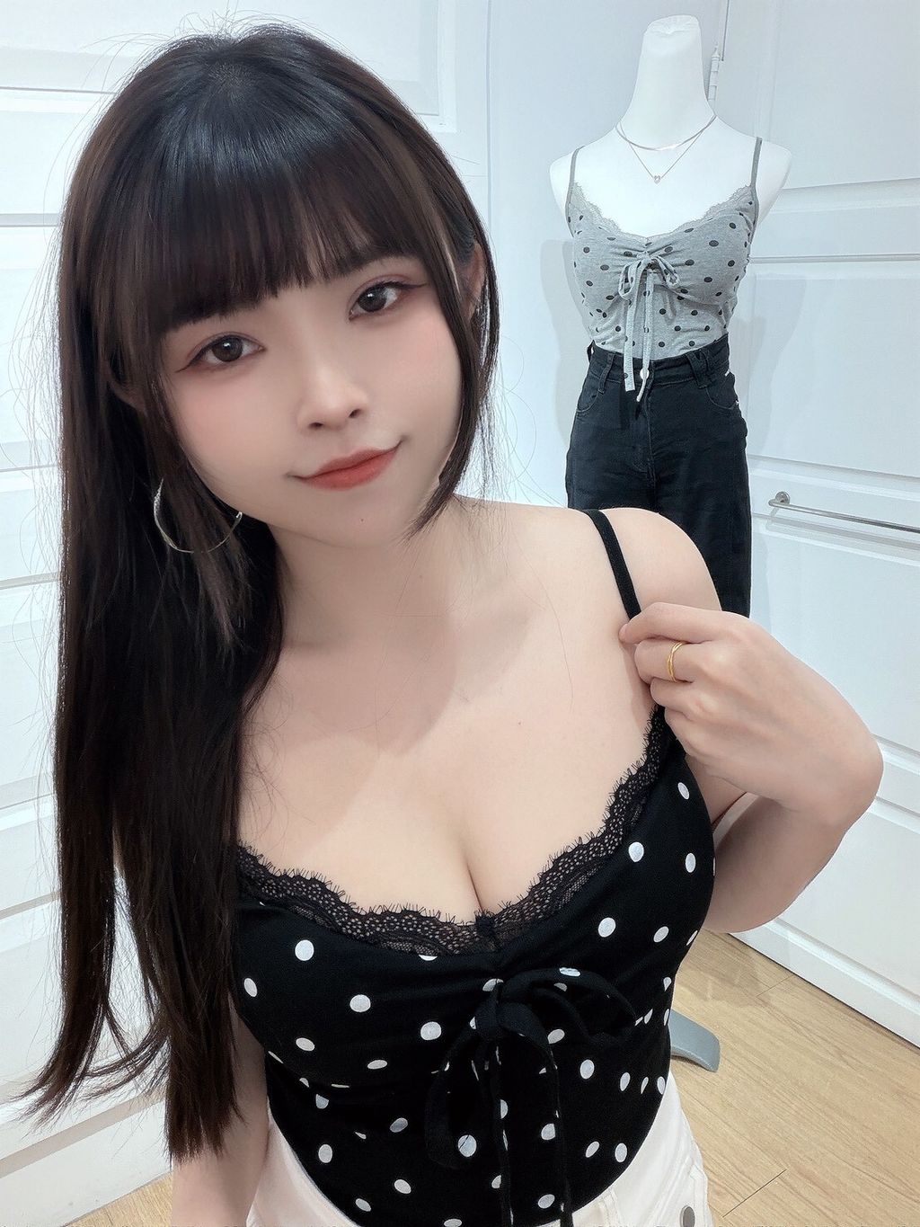 LINE_ALBUM_背心小可愛_260608_13