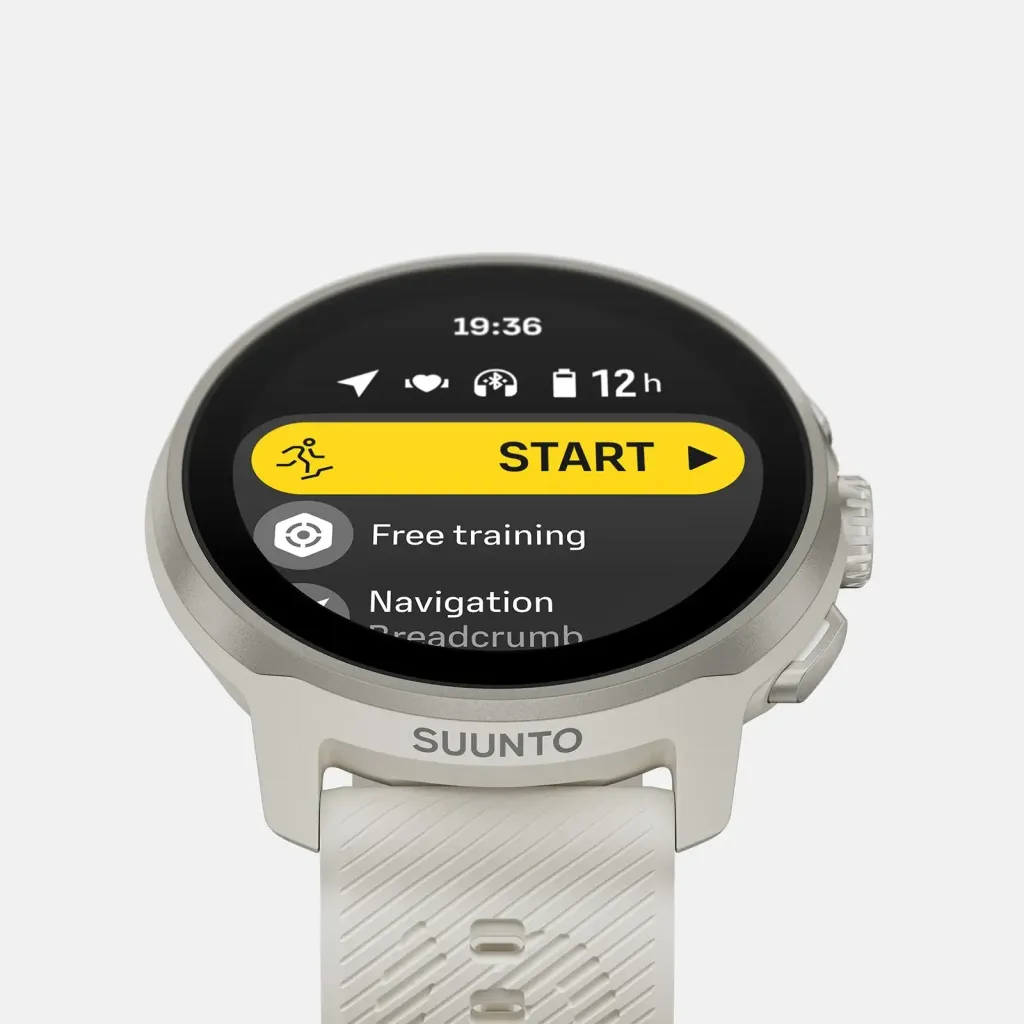 suunto_run-frost-gray-aht6-front_tilt-frost-gray-trail-running_en-1600x1600px
