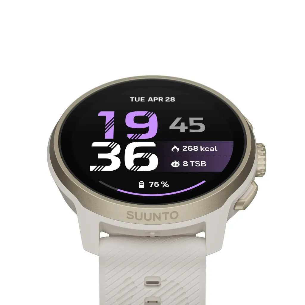Suunto_Run_202-Feather_20Gold-ATH_206-Front_20tilt-Main_20watchface_Feather_20Gold_print