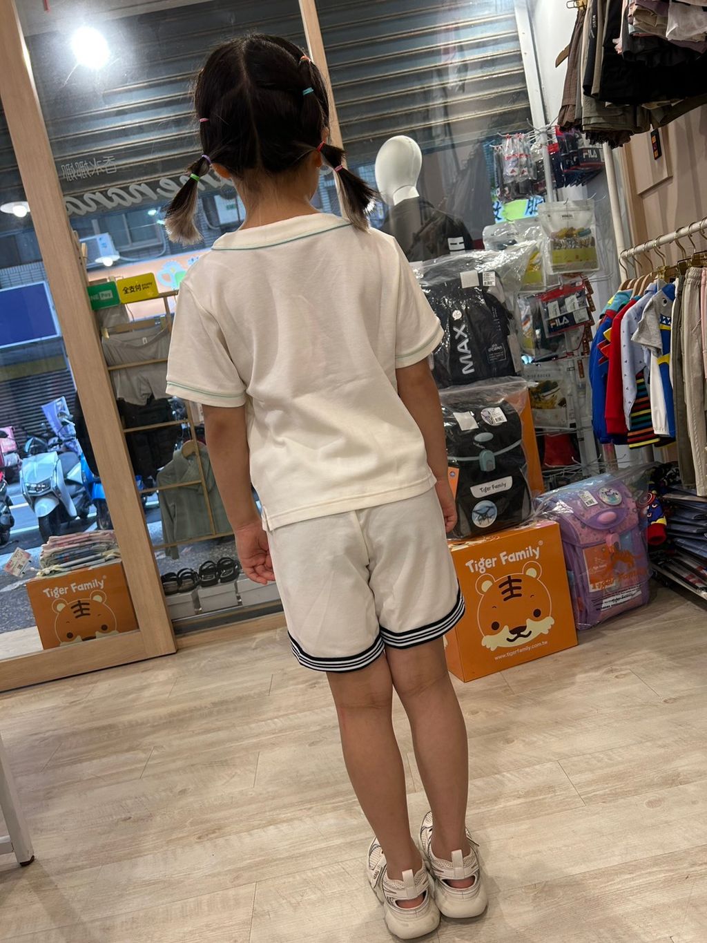 1780756491913