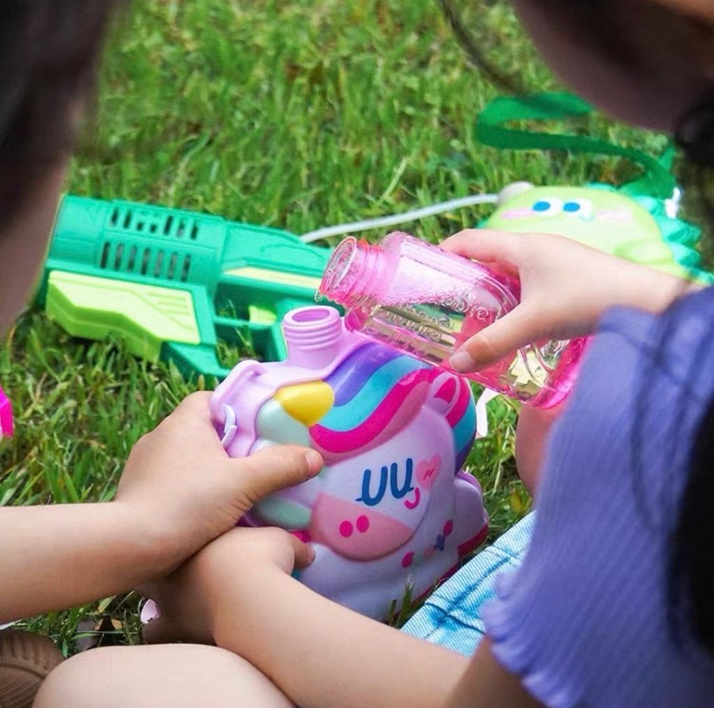 unicorn-backpack-bubble-machine-pink.jpg