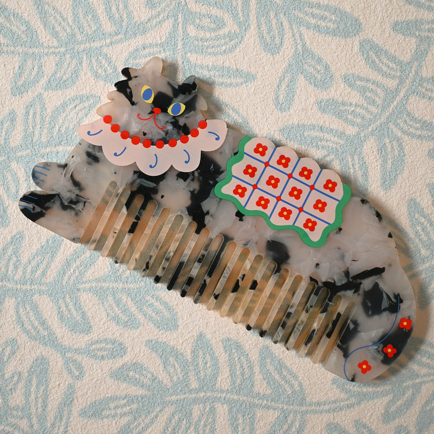Shell-hair-comb-01-02