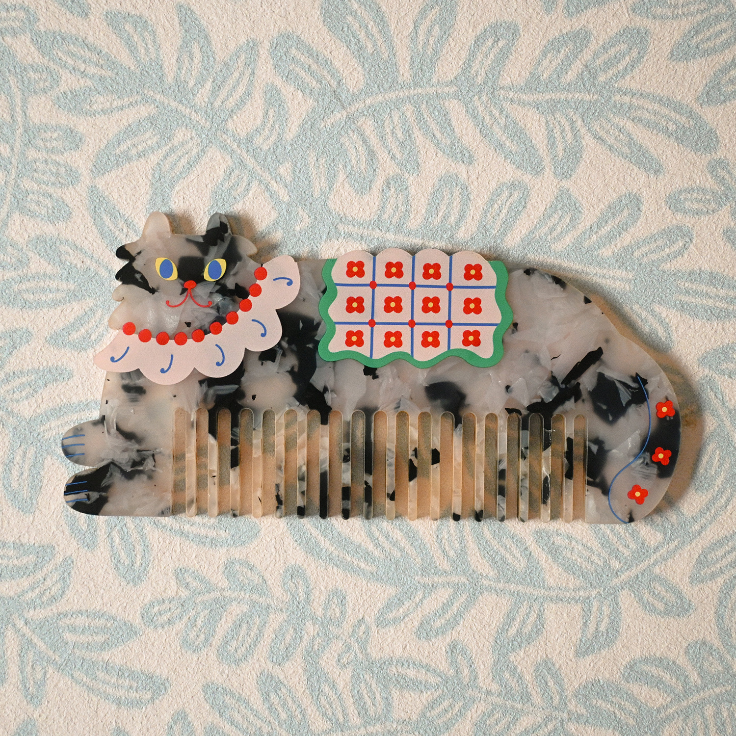 Shell-hair-comb-01-01