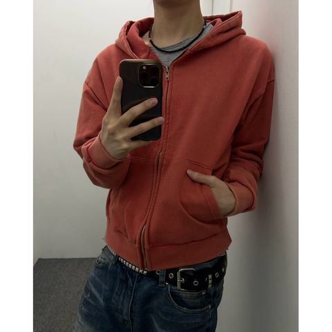 tw-11134207-820ld-mnwm2e52a3uu21