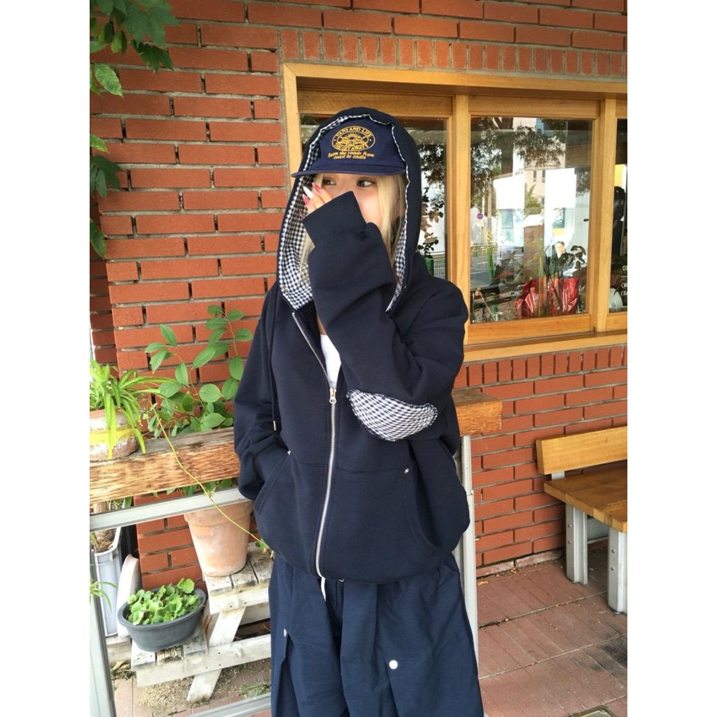 tw-11134207-81zth-mgrzo9yras5re2