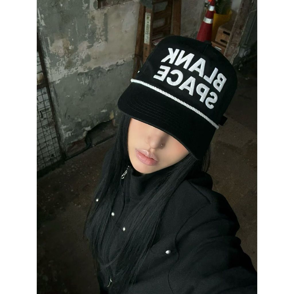tw-11134207-820l6-mlnhofkdz7yb2b
