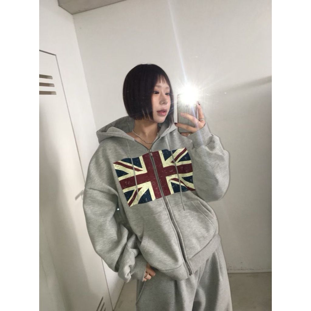 tw-11134207-81ztm-mjcivdr5cmx3d2