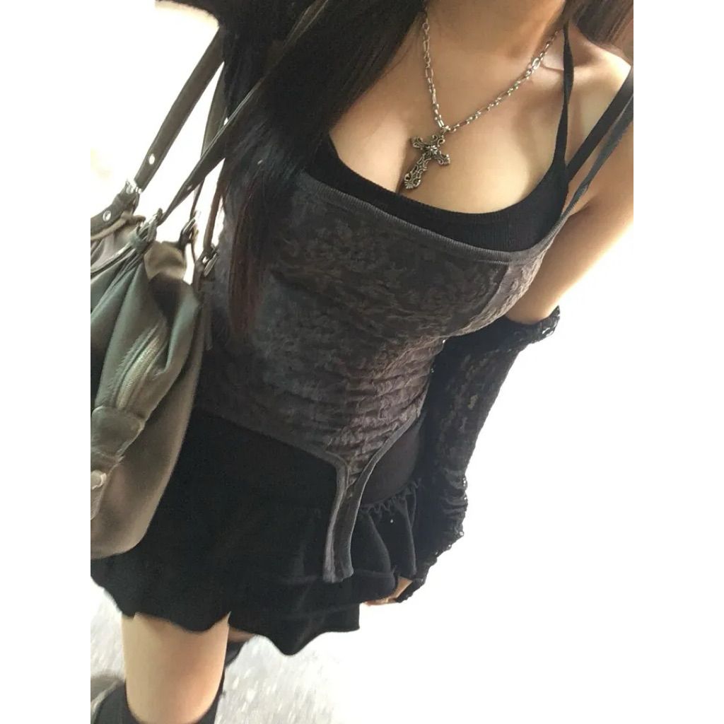 tw-11134207-820lf-mo71xy2u6adh72