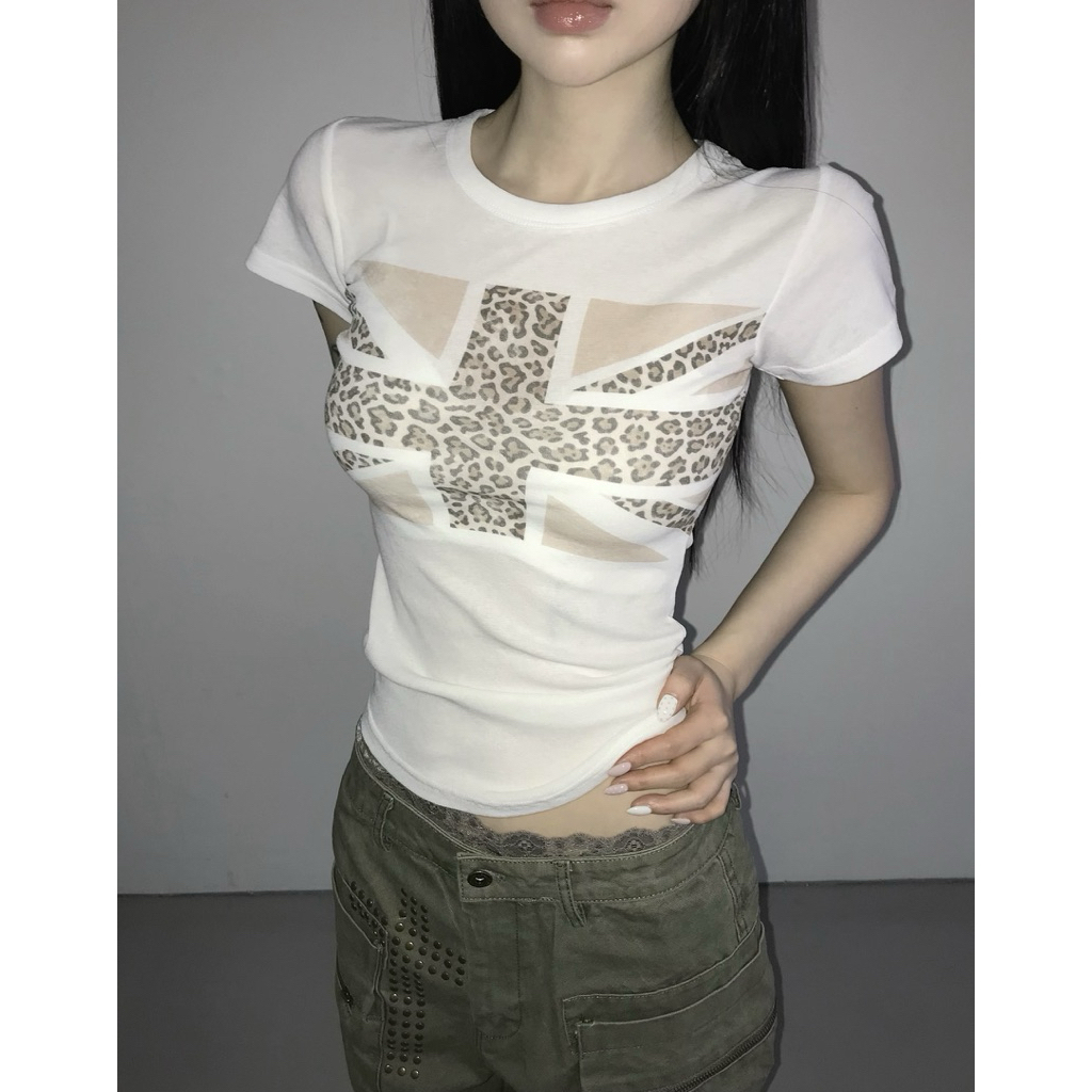 tw-11134207-820la-mn5us2embc3p33