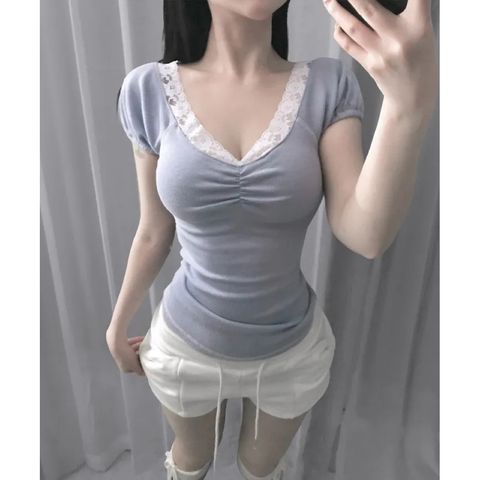 tw-11134207-820le-moe3jv2u4g099f