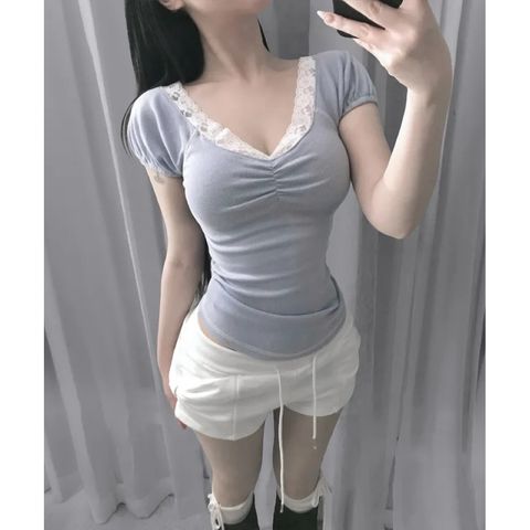 tw-11134207-820le-moe3jv5fm0p900