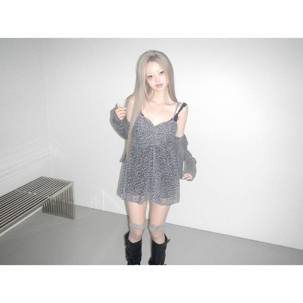 tw-11134207-820l6-mozggl725jil3d