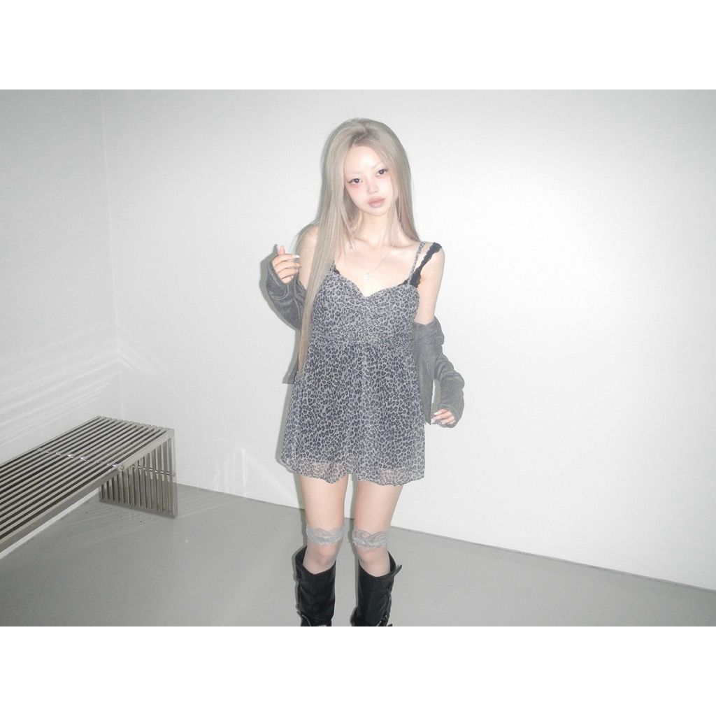 tw-11134207-820l6-mozggl725jil3d