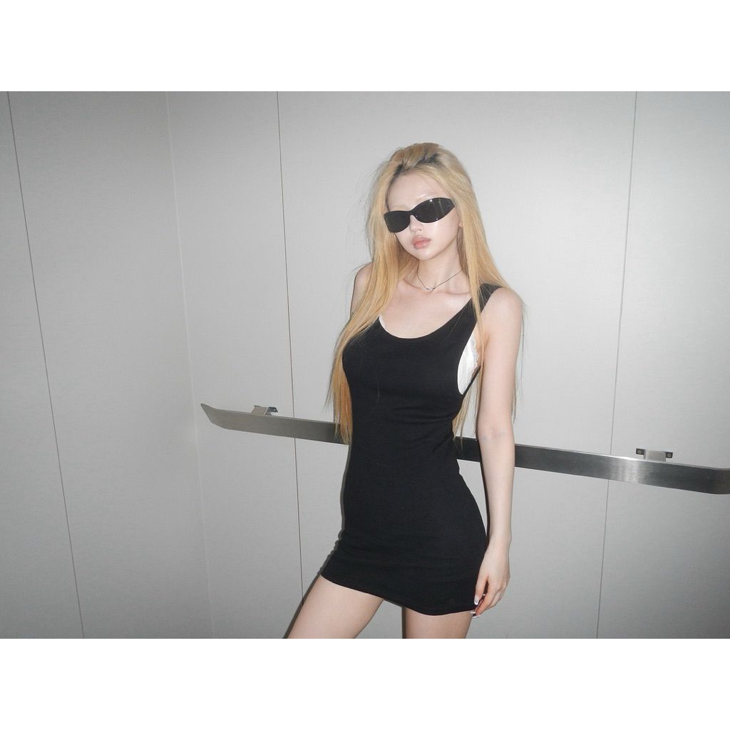 tw-11134207-820l4-mozgc6hxnw9bea