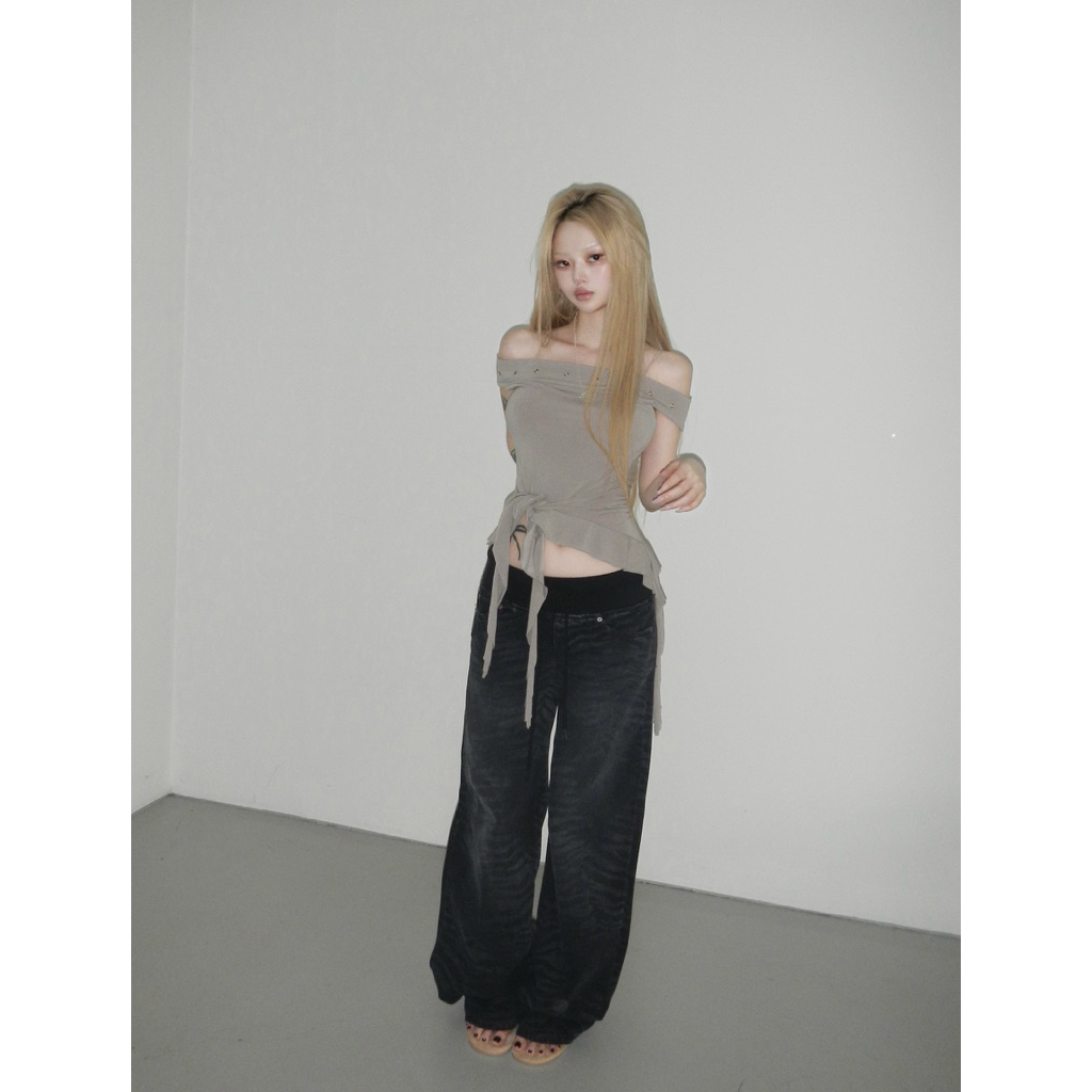 tw-11134207-820lg-mqd0r1nhgirl20