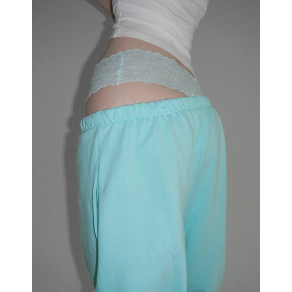 tw-11134207-820l8-mqvi6ov2mcr129