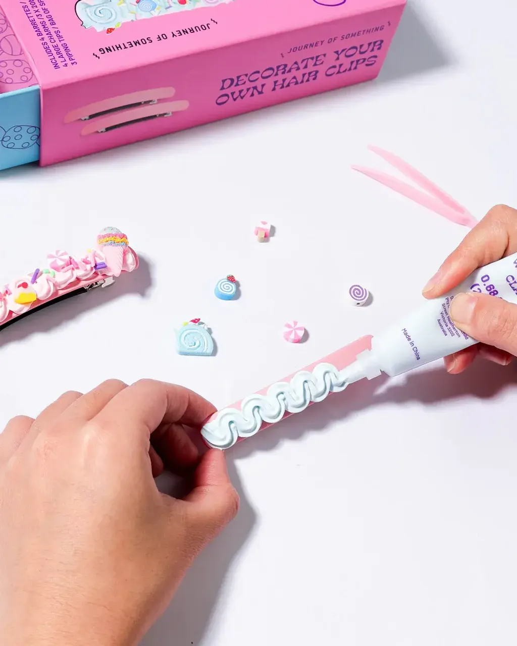decorate-your-own-hair-clips-diy-hair-clip-kit-6074985_1000x