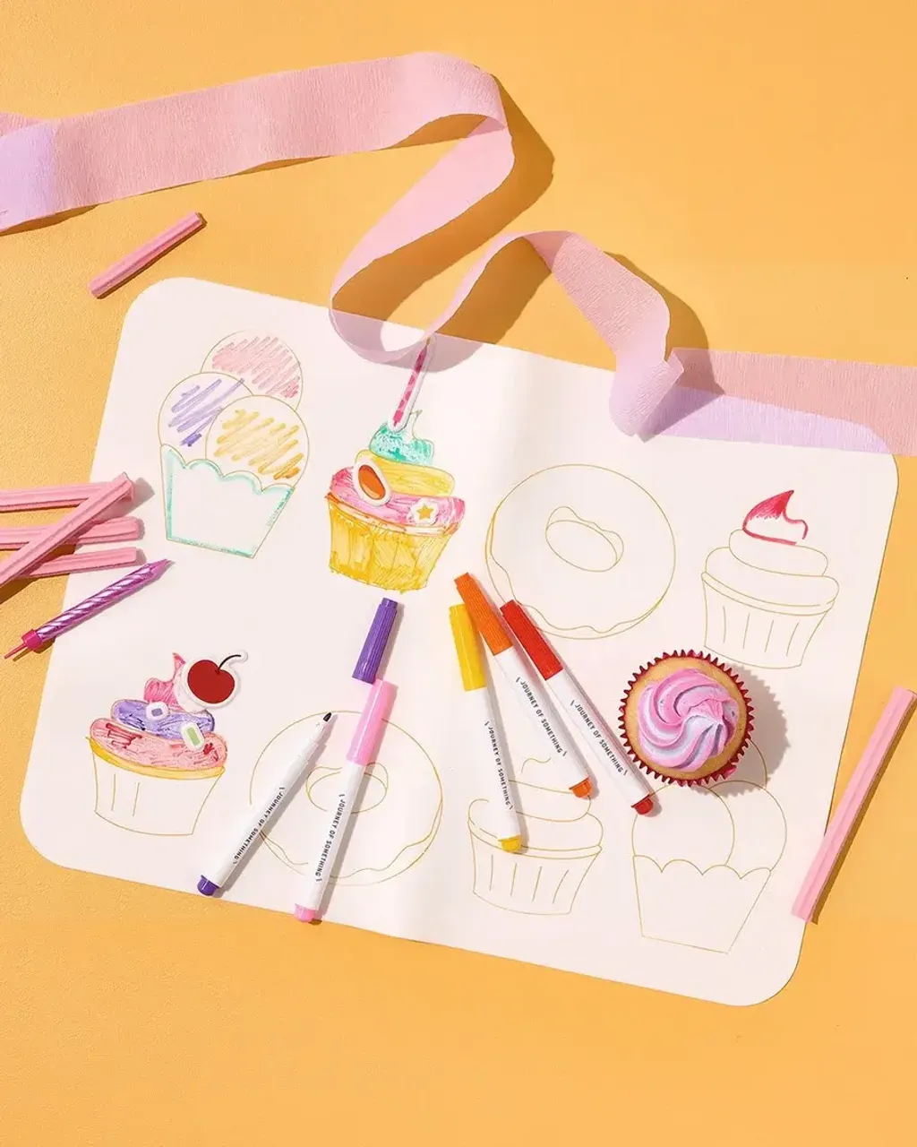 wipeable-silicone-colouring-mat-sweet-as-3830668_900x