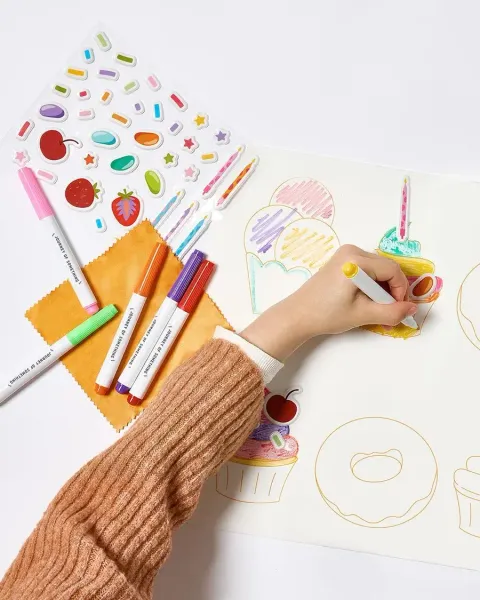 wipeable-silicone-colouring-mat-sweet-as-9136028_900x
