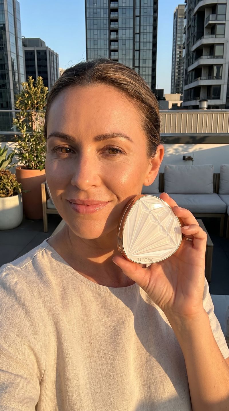 Eclorie Cushion customer result – Zoe