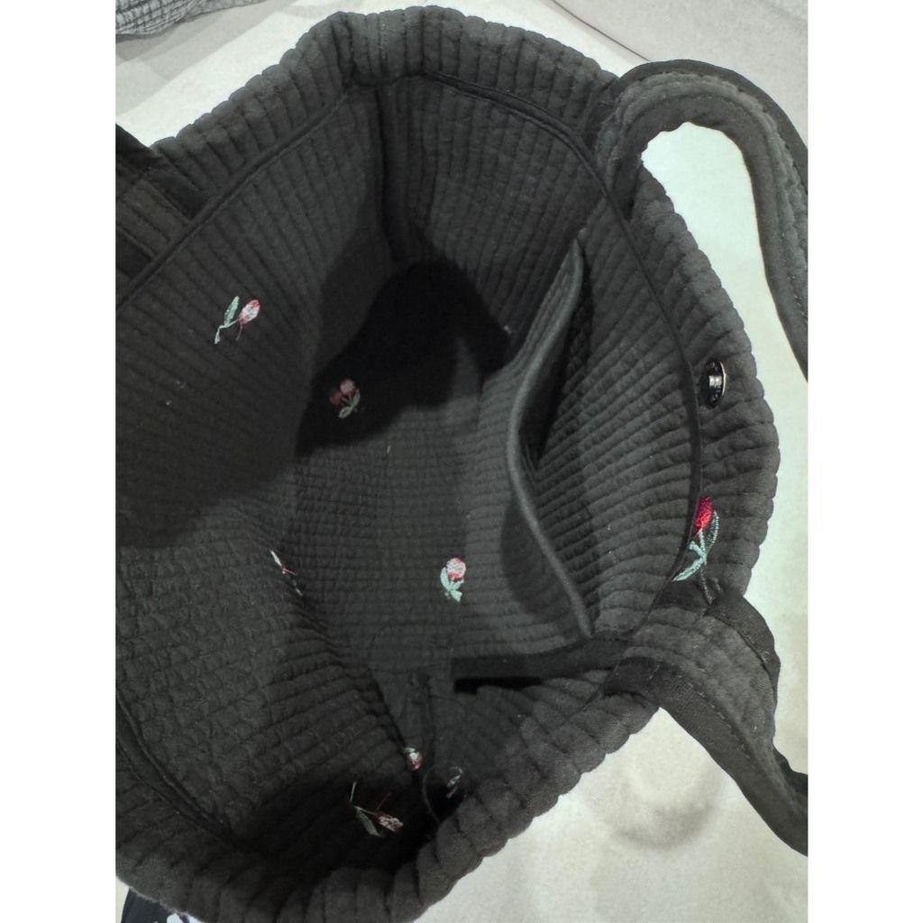 tw-11134207-820li-mnjrkx5hcqva2d