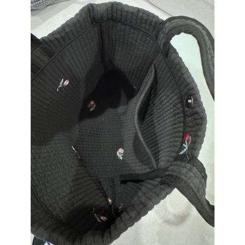 tw-11134207-820li-mnjrkx5hcqva2d