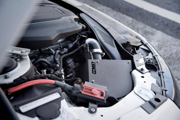 AUDI A4 B9 2.0 1