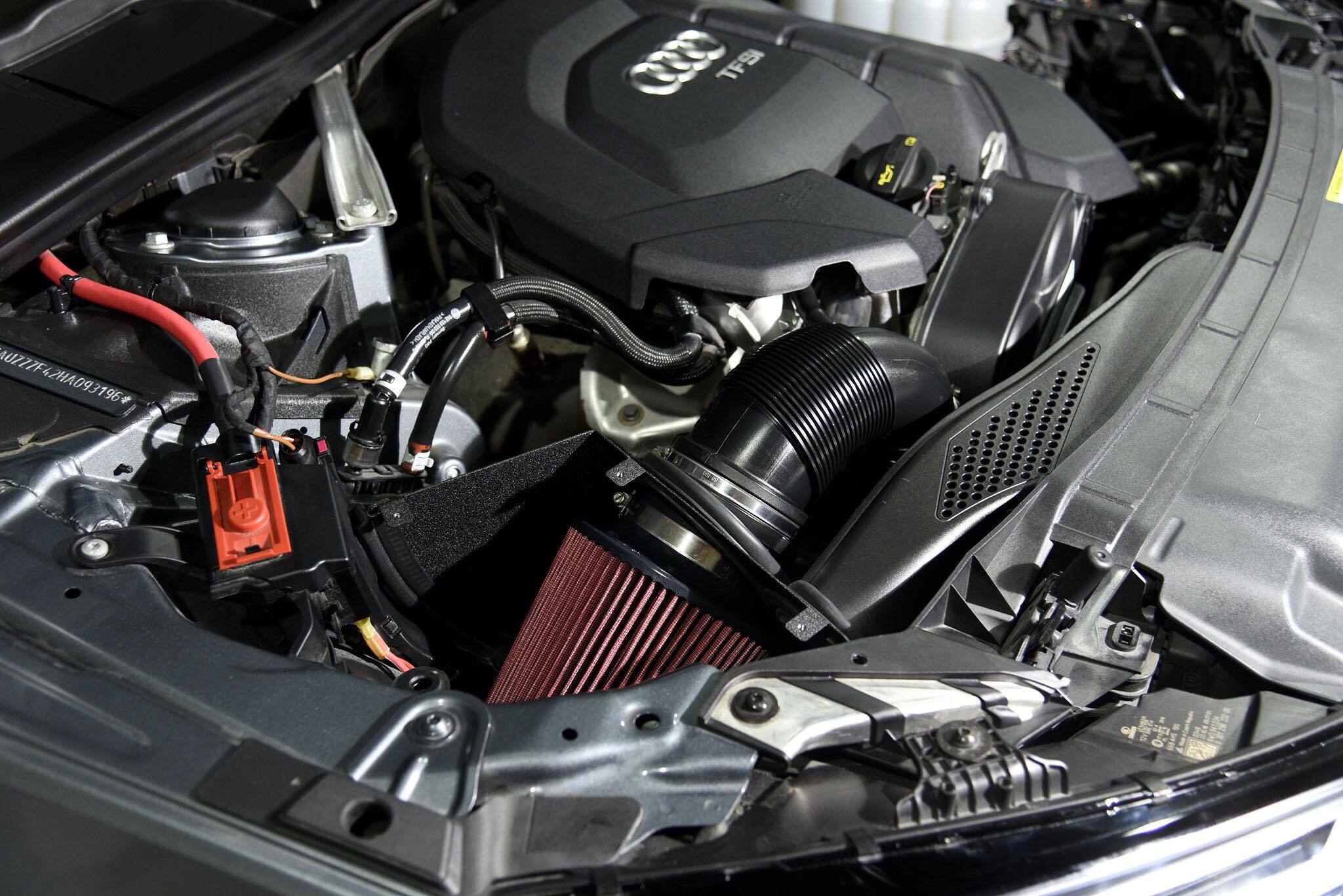 AUDI A4 B9 1.4 2