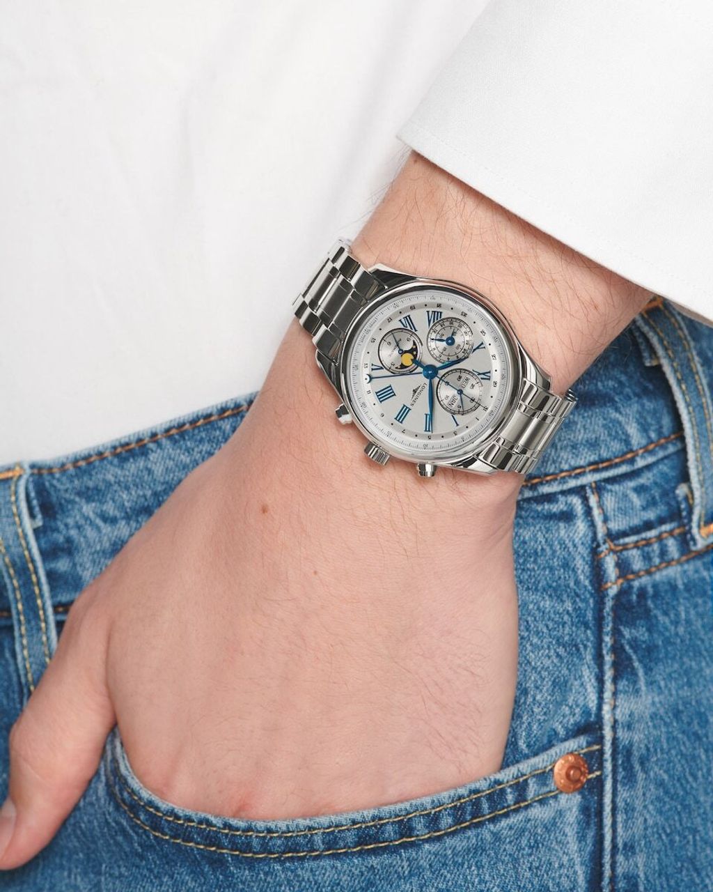 longines-master-collection-chrono-moonphase-l2-773-4-71-6-detailed-view-1600x2000-2-6f7975