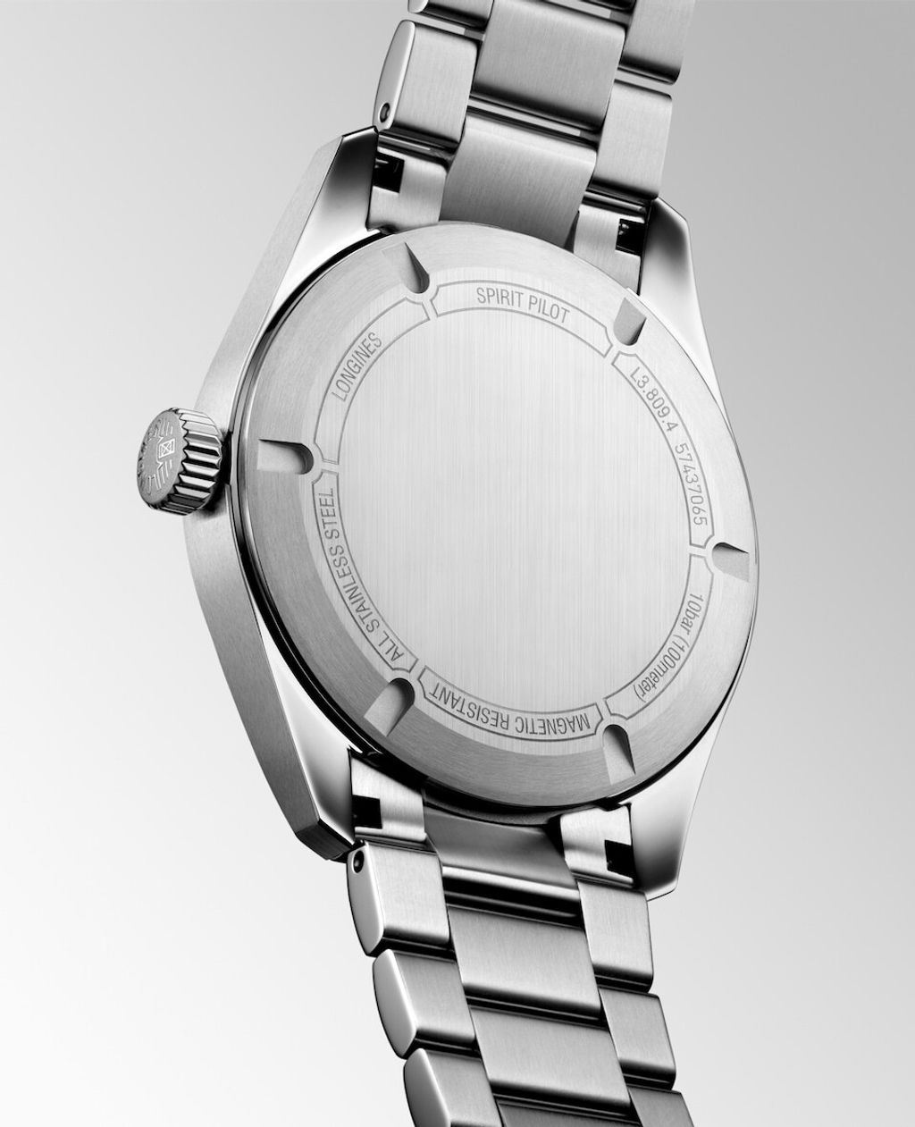 longines-spirit-pilot-l3-809-4-53-6-detailed-view-1625x2000-4-a7a31f