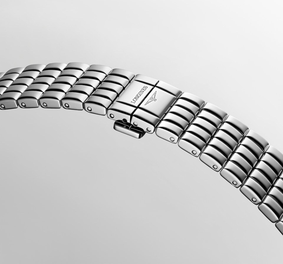 longines-mini-dolcevita-l5-200-4-75-6-detailed-view-2143x2000-7-cade53