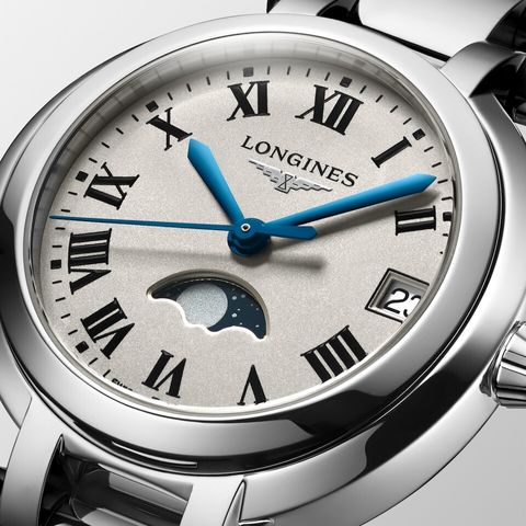 longines-primaluna-moonphase-l8-115-4-71-6-detailed-view-2000x2000-1-fdce10
