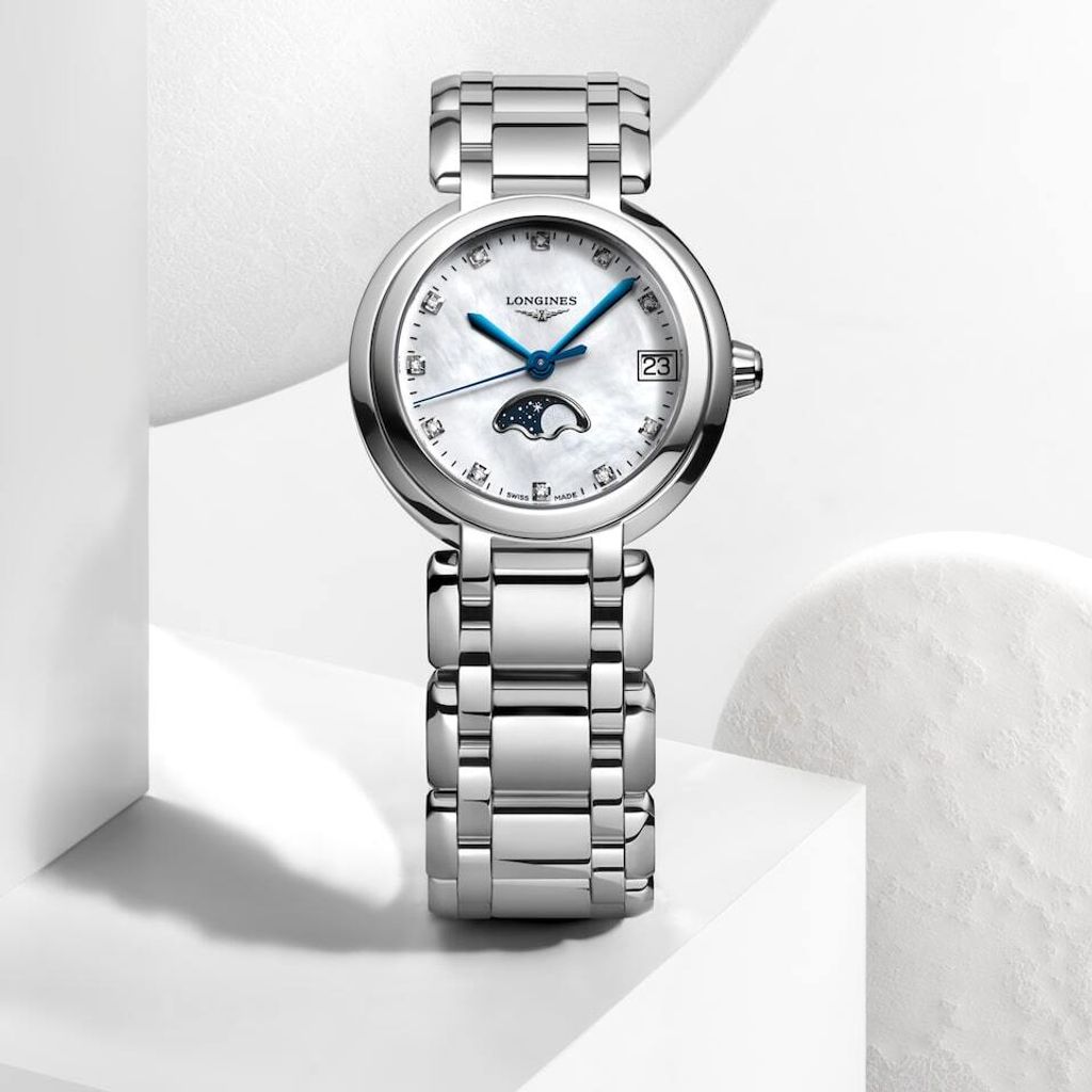 longines-primaluna-moonphase-l8-115-4-87-6-detailed-view-2000x2000-11-f7960f