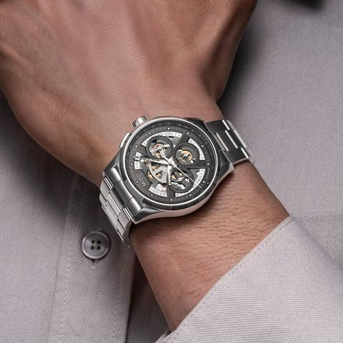 M038.662.11.060.00_6_wrist_1