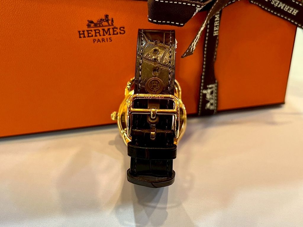 LINE_ALBUM_Hermès 愛馬仕 (038016WW00)_260704_5