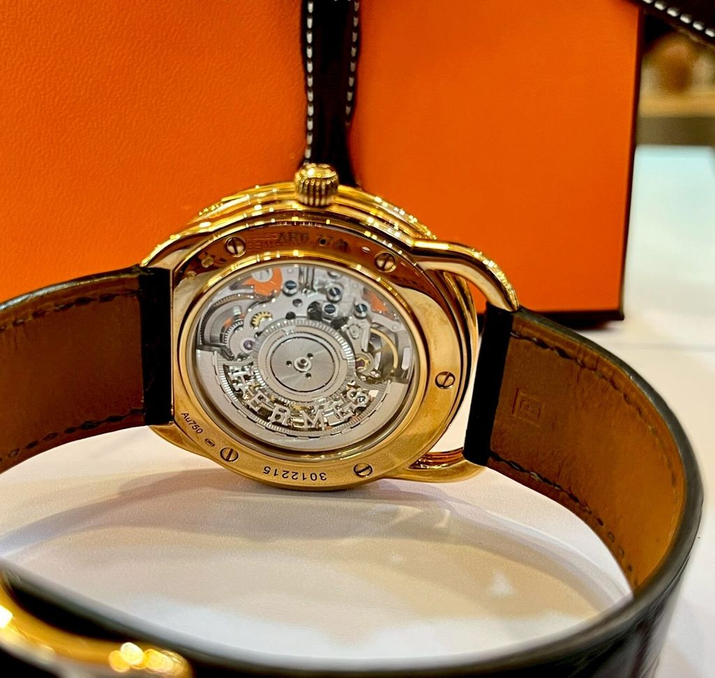 LINE_ALBUM_Hermès 愛馬仕 (038016WW00)_260704_7