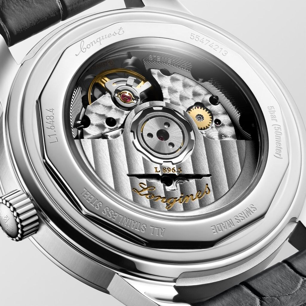 conquest-heritage-central-power-reserve-l1-648-4-92-2-detailed-view-2000x2000-2-d46e0e