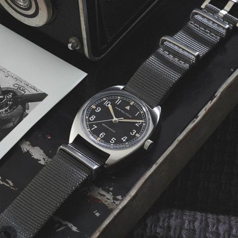 h76419931_lifestyle4
